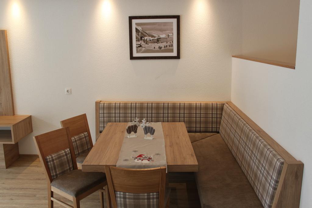 Apart Viva イシュグル 部屋 写真